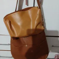 کیف در حد نو|کیف، کفش، کمربند|پرند, فاز ۵|دیوار