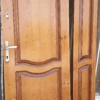 درب ۲لنگه چوبی محکم همراه با چهارچوب و دستگیره