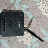 یک عدد مودم با سیم صفر