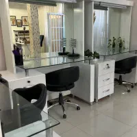 فروش ۴ عدد اینه به همراه کشو و لامپ
