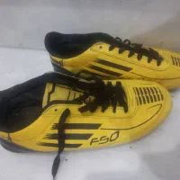 کفش میخی چمن