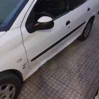 v8پژو۲۰۶ فرانسه موتوربزرگ|خودرو سواری و وانت|اصفهان, دشتستان|دیوار