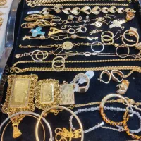 فروش کارتیر سرویس سفید با اجرت مناسب طلا فروشی|جواهرات|اصفهان, نقش جهان|دیوار