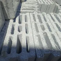 کارگر بلوک زنی با بالاترین دستمزد