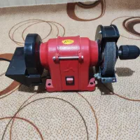 سنگ سنباده سه نظام دار ۱۲۵/۲ محک