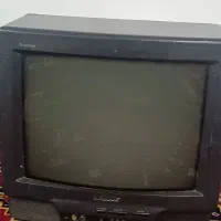 تلویزیون کوچک ،یک عدد پنکه ،رادیو