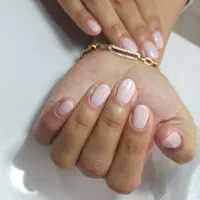 تخفیف کاشت ناخن،ترمیم ناخن،ژلیش ناخن، ریمووناخن|خدمات آرایشگری و زیبایی|شیراز, کوزه گری|دیوار