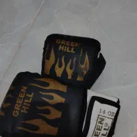 دستکش کیک بوکس و باند