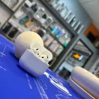 AirPods 4|لوازم جانبی موبایل و تبلت|شیراز, زند|دیوار