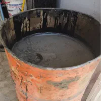 نصف بشکه قیر