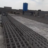 کارگر بلوک زن