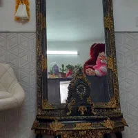 آیینه ومیز. جاکفشی