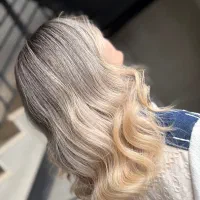 مدل آمبره|خدمات آرایشگری و زیبایی|رشت, دیلمان|دیوار