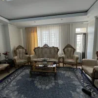 مبل راحتی و سلطنتی چوب راش کاملا سالم