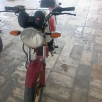 موتور سیکلت تمیزتک سیلندر مدارک کامل میباشد