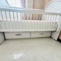 تخت کودک شرکتی دوحالته|تخت و صندلی بچه|تهران, آهنگران (سراسیاب دولاب)|دیوار