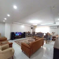 101متر/ملک2بر نورگیر/۱سال ساخت/پارکینگ سندی