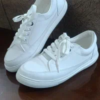 کفش اسپرت