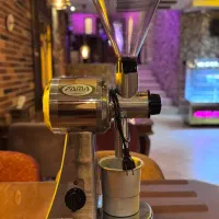 آسیاب صنعتی قهوه FCS101 فاما اصل ایتالیا در حد صفر