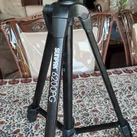 سه پایه دوربین عکاسی و فیلم برداری