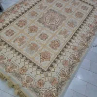 فرش کهربا فیلی دودی کد۱۵۰۰۲ در نمایشگاه|فرش|شیراز, لاله|دیوار