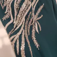 لباس مجلسی|لباس|مشهد, قائم|دیوار