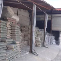 کارگر مصالح ساختمانی