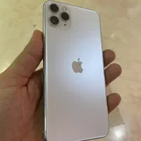 ایفون ۱۱ پرو مکس دو سیم در حده خشک