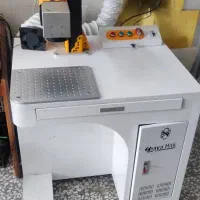 دستگاه لیزر حکاکی و برش فایبر ۵۰ وات