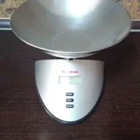 ترازوی دیجیتالی آشپزخانه فقط باطری میخواد  .