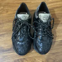 چند جفت کفش اسپرت سایز ۳۶ و۳۷|کیف، کفش، کمربند|تهران, جردن|دیوار