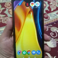 پوکوc40|موبایل|شیراز, لب آب|دیوار