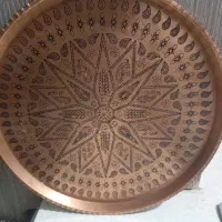 مجموعه ای از ۸تا سینی مسی و ساعت و مجسمه برنزی|کلکسیون اشیاء عتیقه|پاکدشت, پاکدشت (مامازند)|دیوار