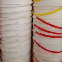 سطل پلاستیکی