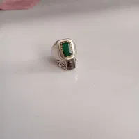 انگشتر زمرد اصل ودست ساز