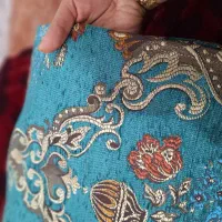 پارچه ابریشم|فرش|رشت, کوی فکوری|دیوار