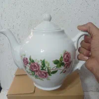 قوری چینی بزرگ گل سرخ