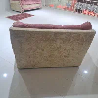 مبل۷نفره راحتی سالم در حد نو با قیمت کاملا توافقی