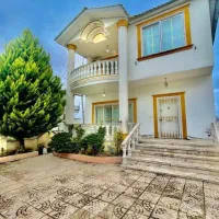 ویلا دوبلکس ۳۰۰ متری مبله سند دار