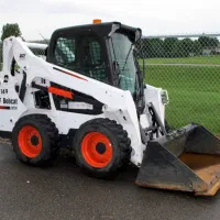 اجاره بابکت مینی لودر خاکبرداری حمل نخاله