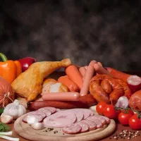 سوسیس و کالباس خانگی و ارگانیک کاملا بهداشتی