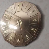 ساعت دیواری