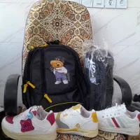 کیف دوشی ، کفش