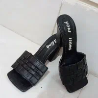 کفش پاشنه بلند