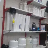 تعدادی قفسه دیواری بفروش میرسد