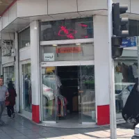 مغازه نبش جمهوری