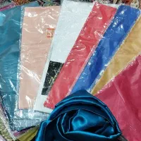 تعدادی شال و روسری ترک وارداتی جنس خوب