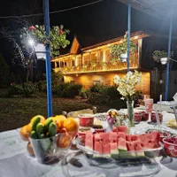 اجاره دربست کلبه جنگلی کوهپایه ای تمیزباوسایل بازی|اجارهٔ کوتاه‌مدت ویلا و باغ|رشت, سعدی (تختی)|دیوار