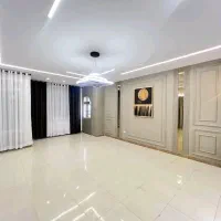 حیاط-اختصاصی-فول-بازسازی-شده-سندتک-برگ