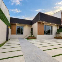 ویلا در یکی از لوکس ترین مناطق خوش قیمت
